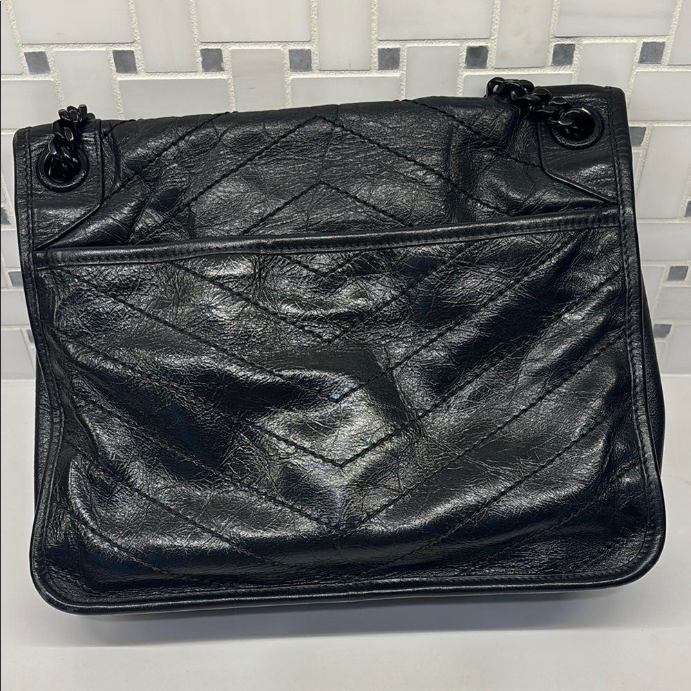 Saint Laurent Black Leather Quilted Chain Shoulder Bag - Picture 2 of 5